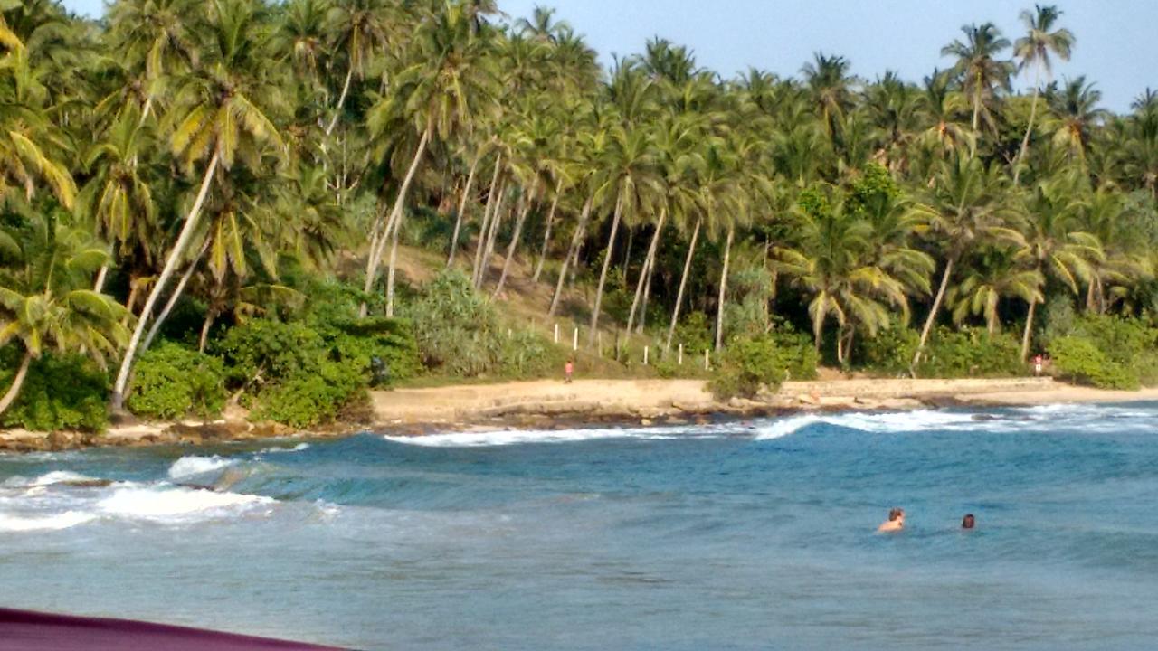 Blue Beach Paradise Dikwella Sur Exterior foto